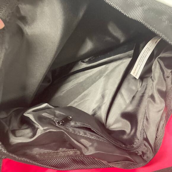 Sanrio Hello Kitty Bow Messenger Bag Black and Pink Great Used Condition - Picture 6 of 8